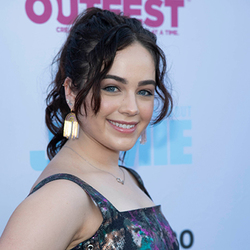 Mary Mouser