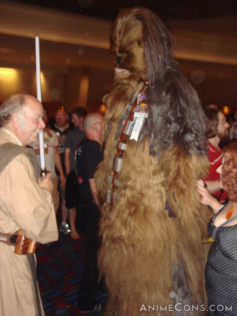 Chewbacca hangs out with his Jedi pal